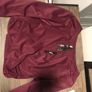 Twist crop garnet workout shirt